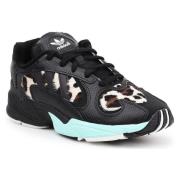 Lage Sneakers adidas Adidas Yung-1 FV6448