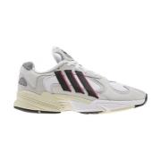 Lage Sneakers adidas Yung-1