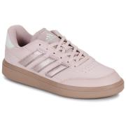 Lage Sneakers adidas COURTBLOCK