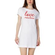 Jurk Love Moschino Jurk met print en korte mouwen