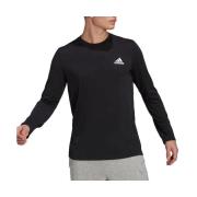 T-shirt adidas -