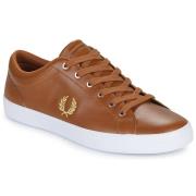 Lage Sneakers Fred Perry BASELINE LEATHER