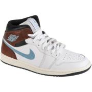 Lage Sneakers Nike Air 1 Mid