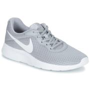 Lage Sneakers Nike Nike Tanjun