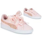 Lage Sneakers Puma BASKET HEART CANVAS W'S