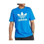 T-shirt adidas -