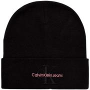 Muts Calvin Klein Jeans MONO LOGO EMBRO BEANIE K60K612668