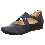 Mocassins Think -
