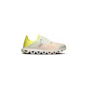 Sneakers On -