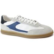 Lage Sneakers Frau FRA-E25-22D1-BI