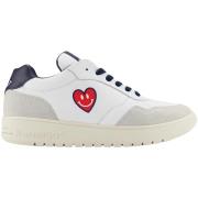 Sneakers Kangaroos Baskets x Nil+Mon "Heart"