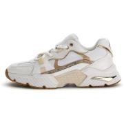 Sneakers Guess Baskets femme Carrli