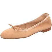 Ballerina's Gianluca Pisati -