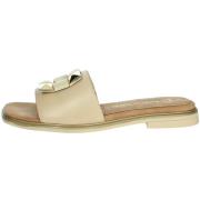 Teenslippers Marco Tozzi 2-27102-44