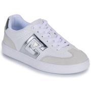 Lage Sneakers Guess NOCHEE