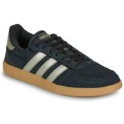 Lage Sneakers adidas BREAKNET SLEEK