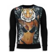 Sweater Local Fanatic Tiger Chick