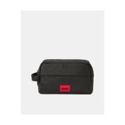 Tas BOSS 50549012 ETHON 3 0 WASHBAG