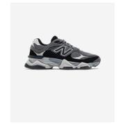 Lage Sneakers New Balance 9060 Black Castlerock