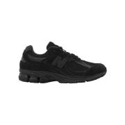Lage Sneakers New Balance 2002R Triple Black Suede