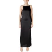 Lange Jurk Only Onlchigo Life Strap Satin Maxi Wvn 15340535