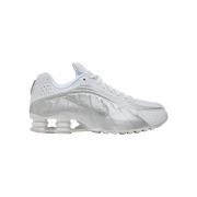 Lage Sneakers Nike Shox R4 White Bright Crimson Metallic Silver