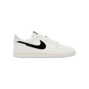 Lage Sneakers Nike Jordan 1 Retro Low '85 Wings French Blue