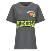 T-shirt Korte Mouw Newtone TRUCKER NWTLOVE