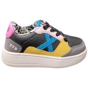 Lage Sneakers Munich LEGIT