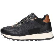 Lage Sneakers Xti 140016