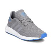 Lage Sneakers adidas Swift Run J