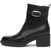 Enkellaarzen NeroGiardini Guanto Tr Ronda Light +