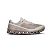 Lage Sneakers On Cloudvista 2