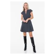 Korte Jurk Guess W5BK19 W2402-G912