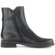 Enkellaarzen Gabor 54.671.27