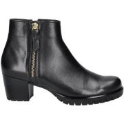 Enkellaarzen Gabor Enkellaarzen