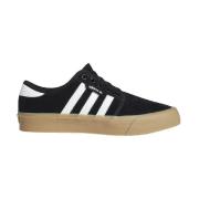 Lage Sneakers adidas Chaussures basses Seeley XT en cuir noir