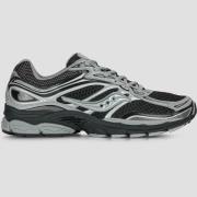 Lage Sneakers Saucony PROGRID OMNI 9
