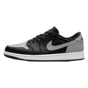 Lage Sneakers Nike 1 Low OG Shadow (2024)