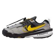 Lage Sneakers Nike Zegamadome SP sacai Matte Silver Yellow