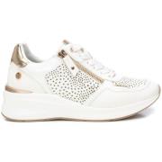 Lage Sneakers Xti 143712