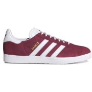 Lage Sneakers adidas GAZELLE red