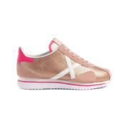 Lage Sneakers Munich Sapporo Sky 8355023 Rosa Brillante