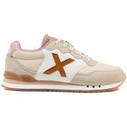 Lage Sneakers Munich Dash Wmn 4150268