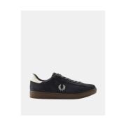Lage Sneakers Fred Perry B1317 SPENCER SUEDE