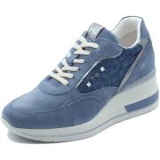 Lage Sneakers NeroGiardini E615230D Velour Lurex