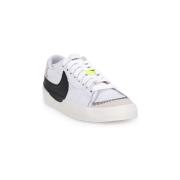 Lage Sneakers Nike 101 Blazer Low Jumbo