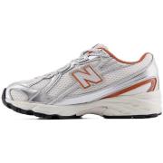 Lage Sneakers New Balance P74032G