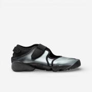 Lage Sneakers Nike Air Rift Leather Wmns "Metallic Silver and Black"