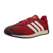 Lage Sneakers adidas RUNVISTA